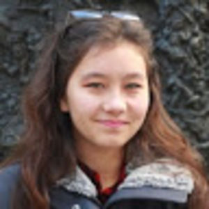 Meet your Posher, Chloe